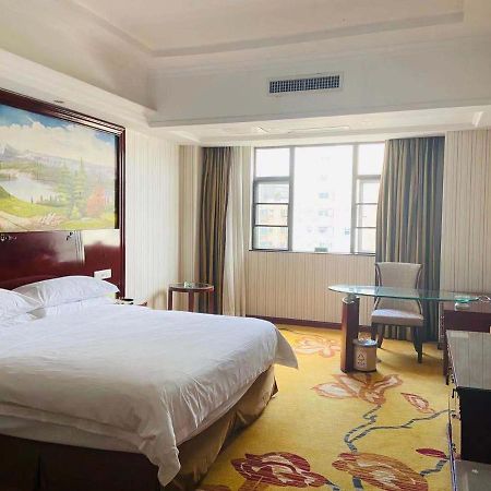 Vienna Hotel Foshan Nanhai City Square Kültér fotó