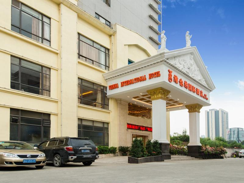 Vienna Hotel Foshan Nanhai City Square Kültér fotó